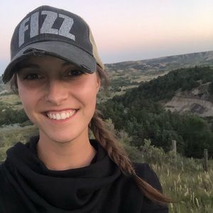 Meet your Posher, Magdalyn